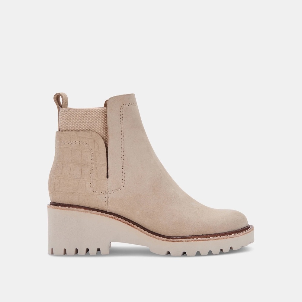New Dolce Vita -Huey H2O Boots - Color Dune Suede - Size 8 1/2